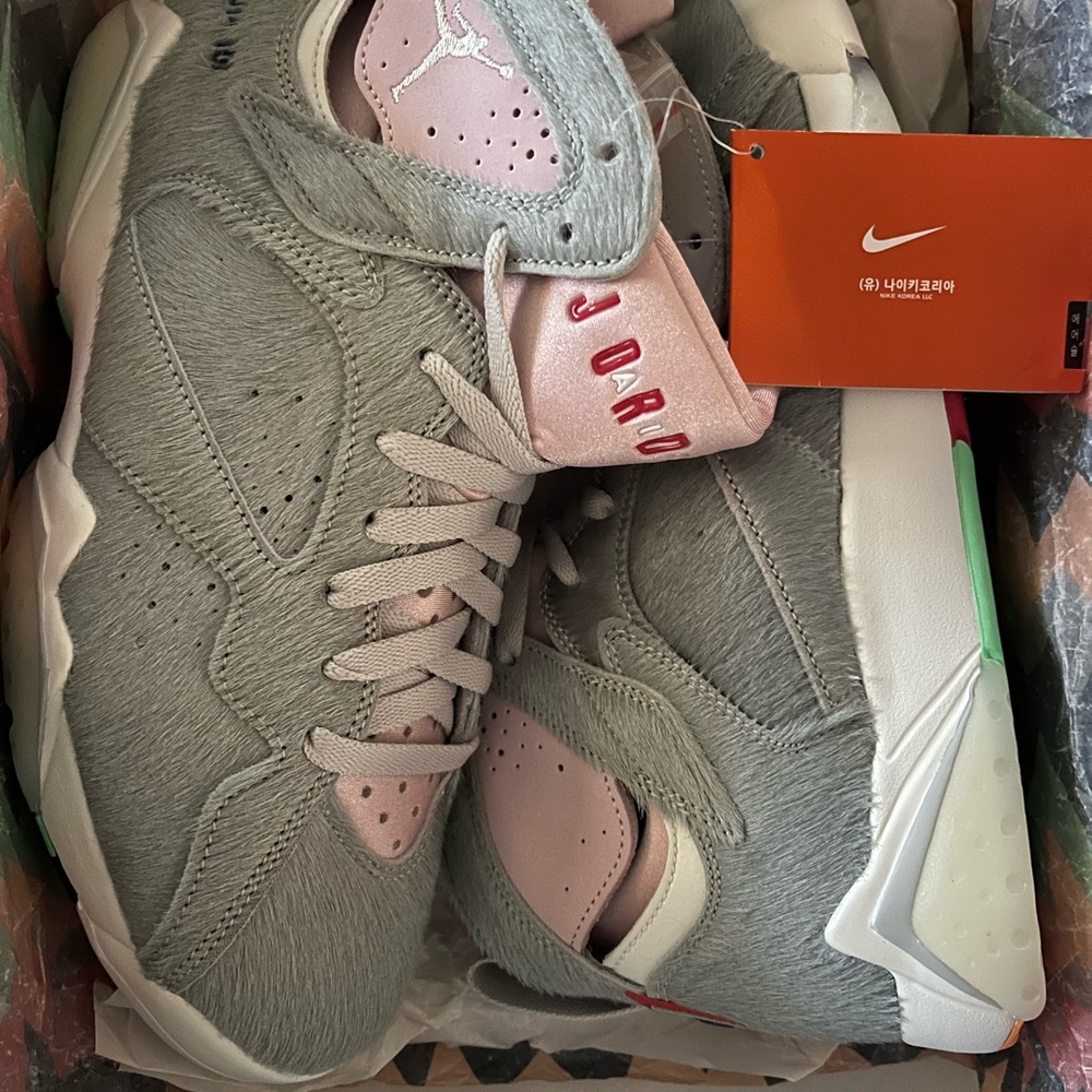 Limited edition Bugs Bunny Space Jam Jordans